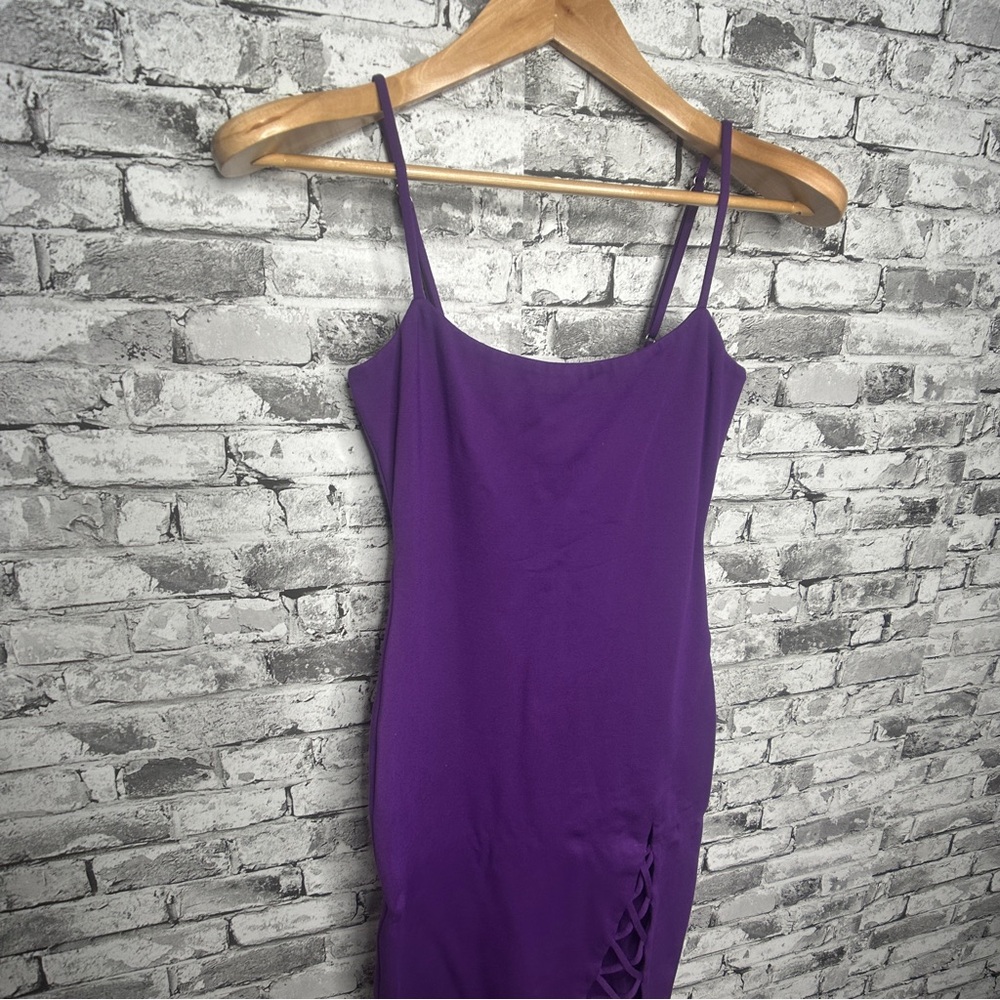 EUC Lovers + Friends AALIYAH Purple Midi Dress Size Small - Picture 3 of 12